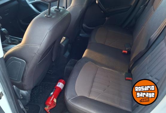Autos - Peugeot 2008 2016 Nafta 109000Km - En Venta