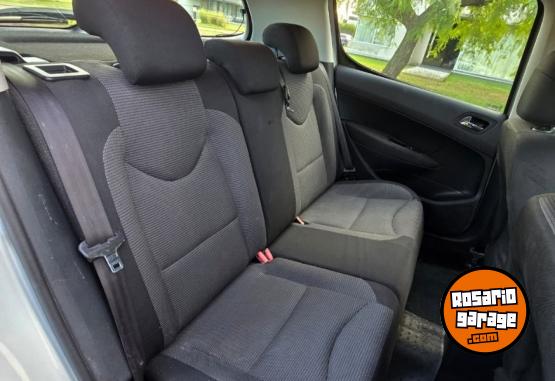 Autos - Peugeot 308 HDI 2016 Diesel 128000Km - En Venta