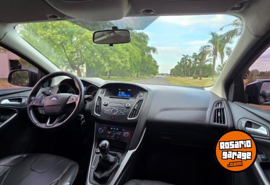 Autos - Ford focus SE 2.0 MT 2016 Nafta 87000Km - En Venta