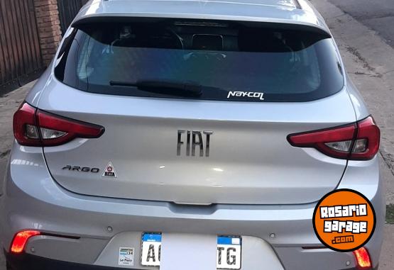 Autos - Fiat Argo drive 2018 Nafta 100000Km - En Venta