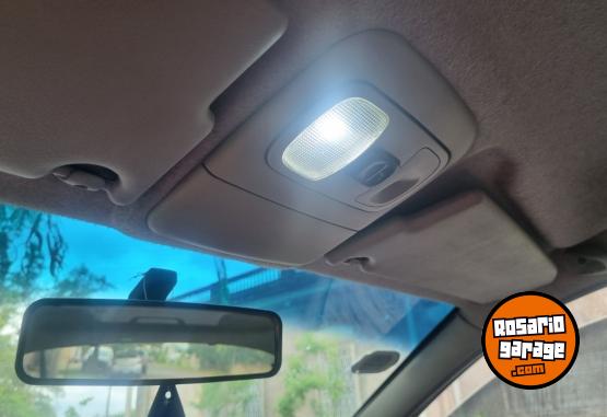 Autos - Renault Megane 1 2000 Nafta 250000Km - En Venta