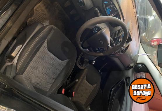 Autos - Ford Ka SEL 2017 GNC 100000Km - En Venta