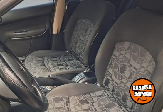 Autos - Peugeot 207 Compact 1.9 2010 Diesel 157000Km - En Venta