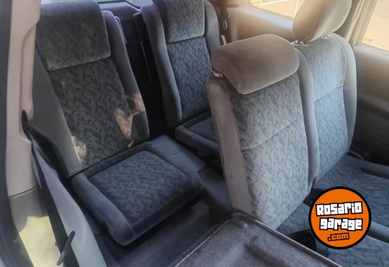 Autos - Chevrolet ZAFIRA  GL 2003 Nafta 200000Km - En Venta