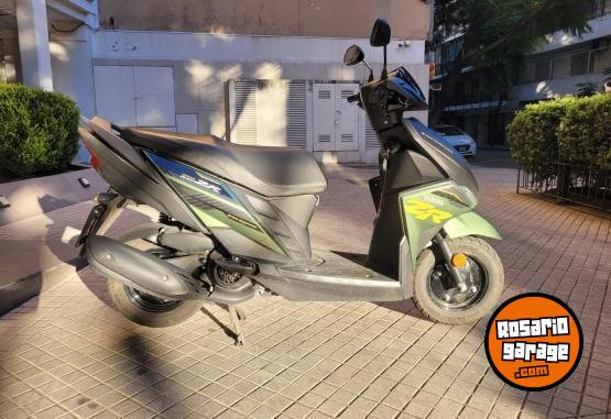 Motos - Yamaha ZR RAY 113 2021 Nafta 8115Km - En Venta