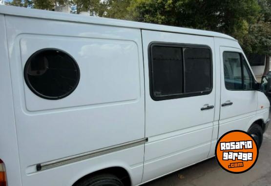 Utilitarios - Mercedes Benz Sprinter 1999 Diesel 111111Km - En Venta