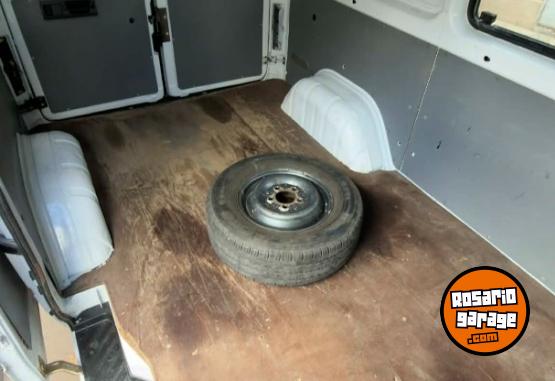 Utilitarios - Mercedes Benz Sprinter 1999 Diesel 111111Km - En Venta