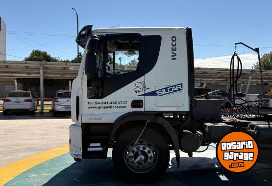 Camiones y Gr�as - Iveco Tector 170e25 Modelo 2015 Excelente Estado - En Venta