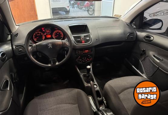 Autos - Peugeot 207 XR 1.4 2012 Nafta 121000Km - En Venta