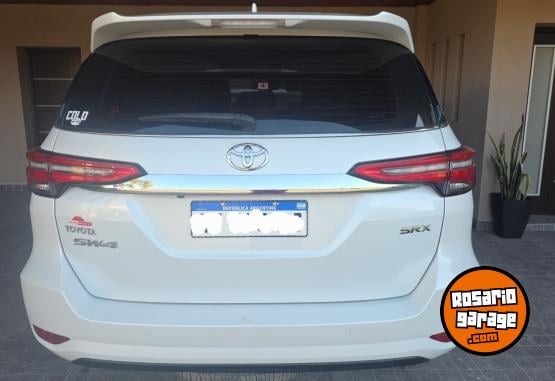 Camionetas - Toyota Sw4 srx 2023 Diesel 38000Km - En Venta