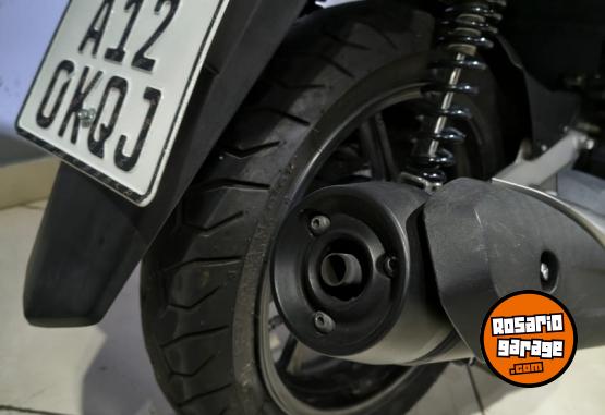 Motos - Honda PCX 2020 Nafta 32500Km - En Venta