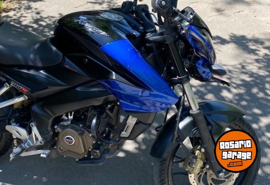 Motos - Bajaj Rouser NS200 2017 Nafta 24000Km - En Venta