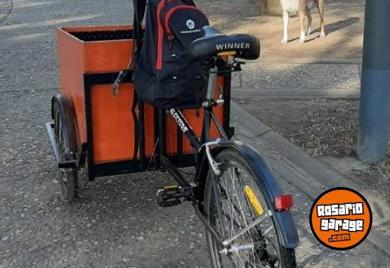 Deportes - Triciclo con caja de carga - En Venta