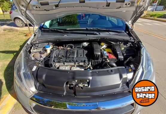 Autos - Peugeot 208 2019 Nafta 150000Km - En Venta