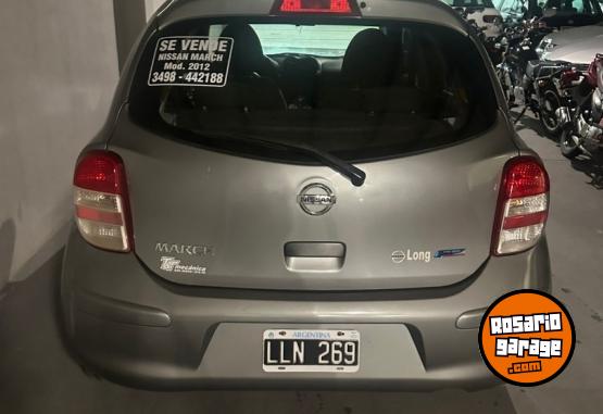 Autos - Nissan March Visia 5 ptas. 2012 Nafta 140000Km - En Venta