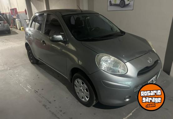 Autos - Nissan March Visia 5 ptas. 2012 Nafta 140000Km - En Venta