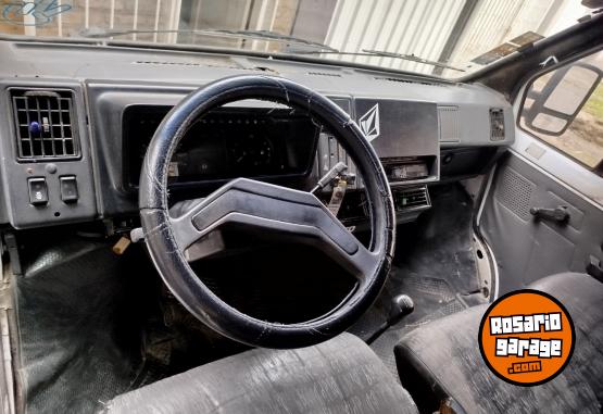 Utilitarios - Renault Trafic 1994 GNC 111111Km - En Venta