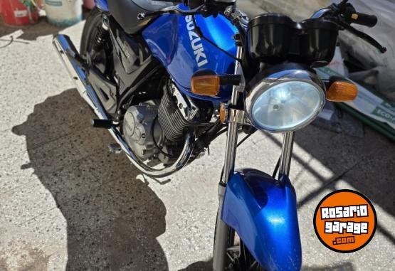 Motos - Suzuki En 125 2018 Nafta 48000Km - En Venta