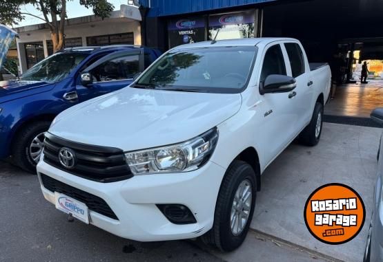 Camionetas - Toyota HILUX 2018 Diesel 163000Km - En Venta