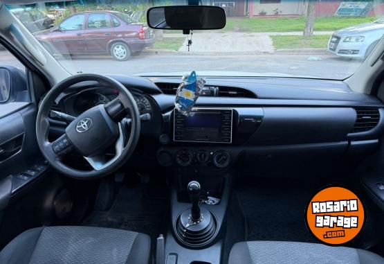 Camionetas - Toyota HILUX 2018 Diesel 163000Km - En Venta