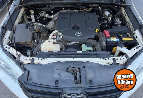 Camionetas - Toyota HILUX 2018 Diesel 163000Km - En Venta