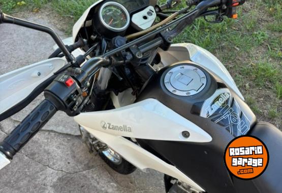Motos - Zanella zr 150 2018 Nafta 20000Km - En Venta