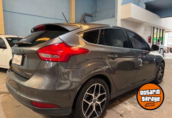 Autos - Ford Focus 2017 Nafta 70000Km - En Venta