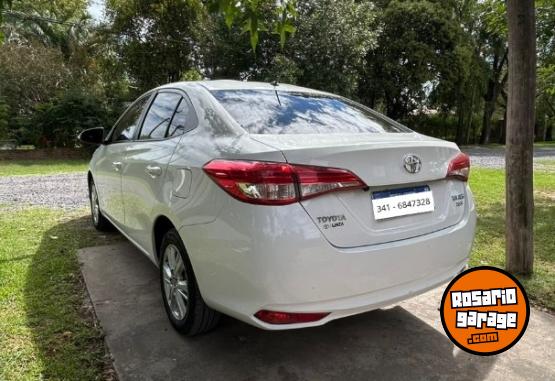 Autos - Toyota Yaris 2019 Nafta 121355Km - En Venta