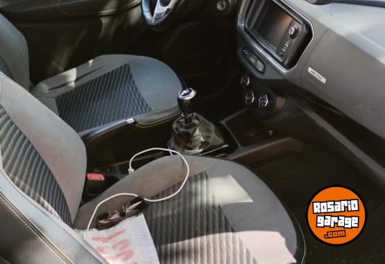 Autos - Chevrolet Spin 2020 GNC 126000Km - En Venta