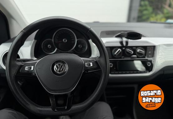 Autos - Volkswagen Up High 2017 Nafta 110000Km - En Venta