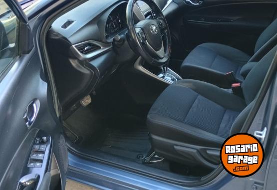 Autos - Toyota YARIS XLS CVT. AUTOMATICO 2021 Nafta 69000Km - En Venta