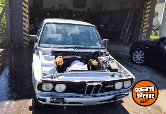 Autos - Bmw E12 1983 Nafta 205427Km - En Venta