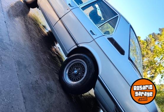 Autos - Bmw E12 1983 Nafta 205427Km - En Venta