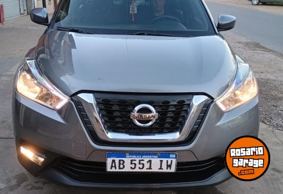 Autos - Nissan KICKS ADVANCE CAJA MANUAL 2017 Nafta 147000Km - En Venta
