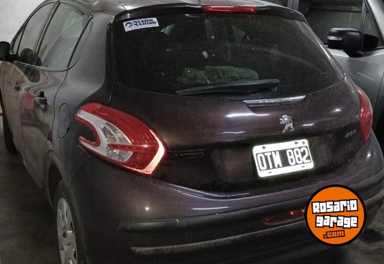 Autos - Peugeot 208 ACTIVE 2015 Nafta 149000Km - En Venta