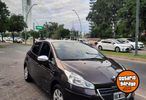 Autos - Peugeot 208 ACTIVE 2015 Nafta 149000Km - En Venta
