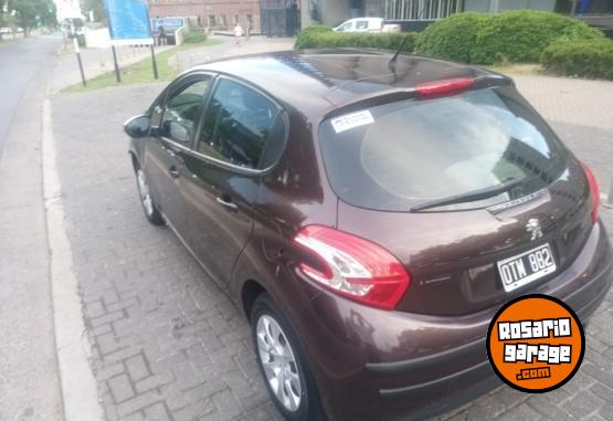 Autos - Peugeot 208 ACTIVE 2015 Nafta 149000Km - En Venta
