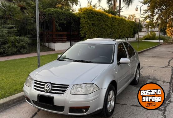 Autos - Volkswagen Bora 2.0 2010 Nafta 120000Km - En Venta