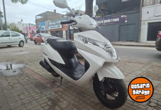 Motos - Honda Elite 125 IMPECABLE ! 2017 Nafta 17000Km - En Venta