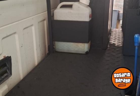 Camiones y Gr�as - Ford F 4000 diesel Acepto permuta de mi inter�s - En Venta