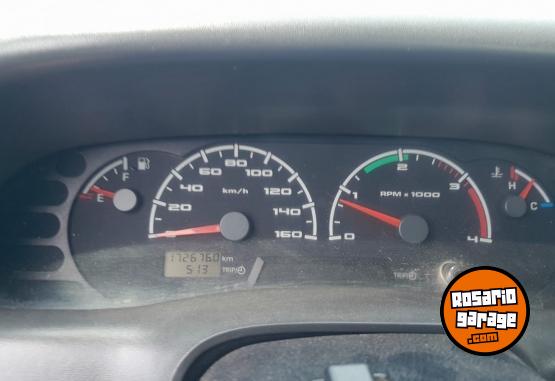 Camiones y Gr�as - Ford F 4000 diesel Acepto permuta de mi inter�s - En Venta