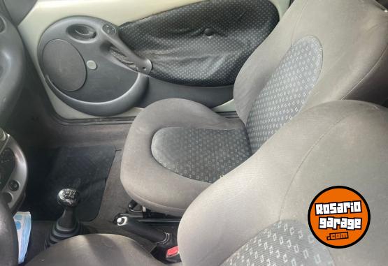 Autos - Ford KA tatoo 2005 Nafta 147000Km - En Venta