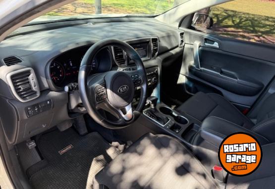 Camionetas - Kia Sportage 2017 Nafta 100000Km - En Venta