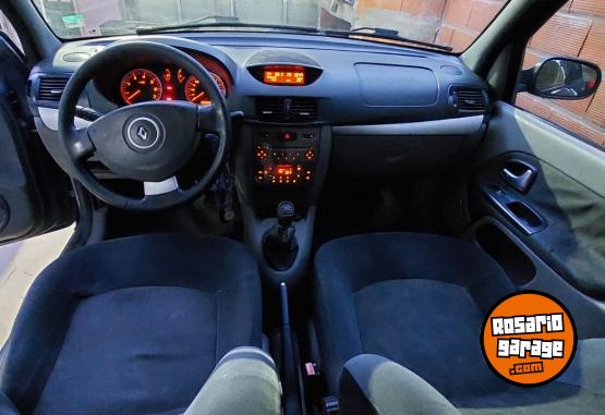 Autos - Renault symbol 2010 Nafta 212000Km - En Venta