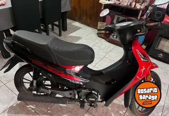 Motos - Gilera Smash Full 2025 Nafta 7300Km - En Venta