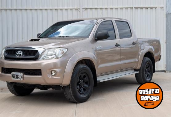 Camionetas - Toyota Hilux Sr 2011 Diesel 298000Km - En Venta