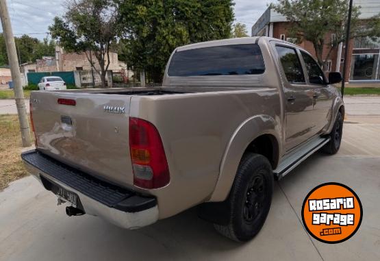 Camionetas - Toyota Hilux Sr 2011 Diesel 298000Km - En Venta