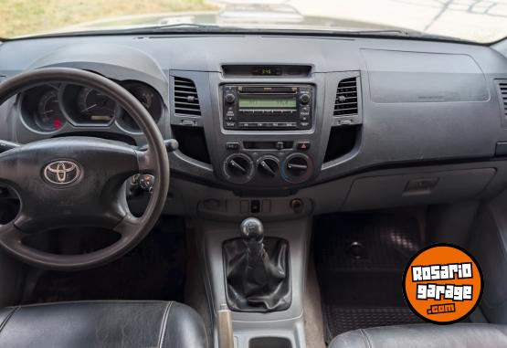 Camionetas - Toyota Hilux Sr 2011 Diesel 298000Km - En Venta