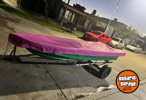 Embarcaciones - MINI TRUCKER 450 CON MOTOR IDEA 15HP - En Venta