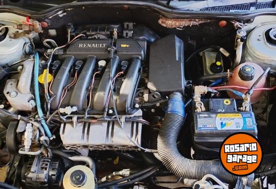Autos - Renault Megane 16v 2005 Nafta 188000Km - En Venta